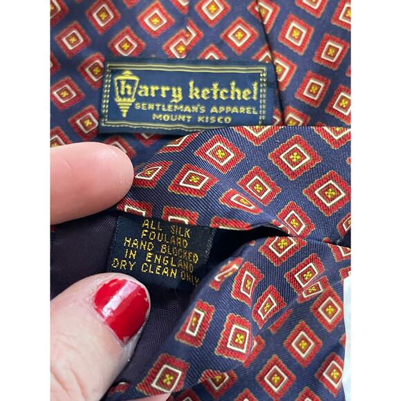 Vintage Bert Pulitzer Blue and Red Diamond Patterned Pure Silk Necktie - Picture 7 of 7